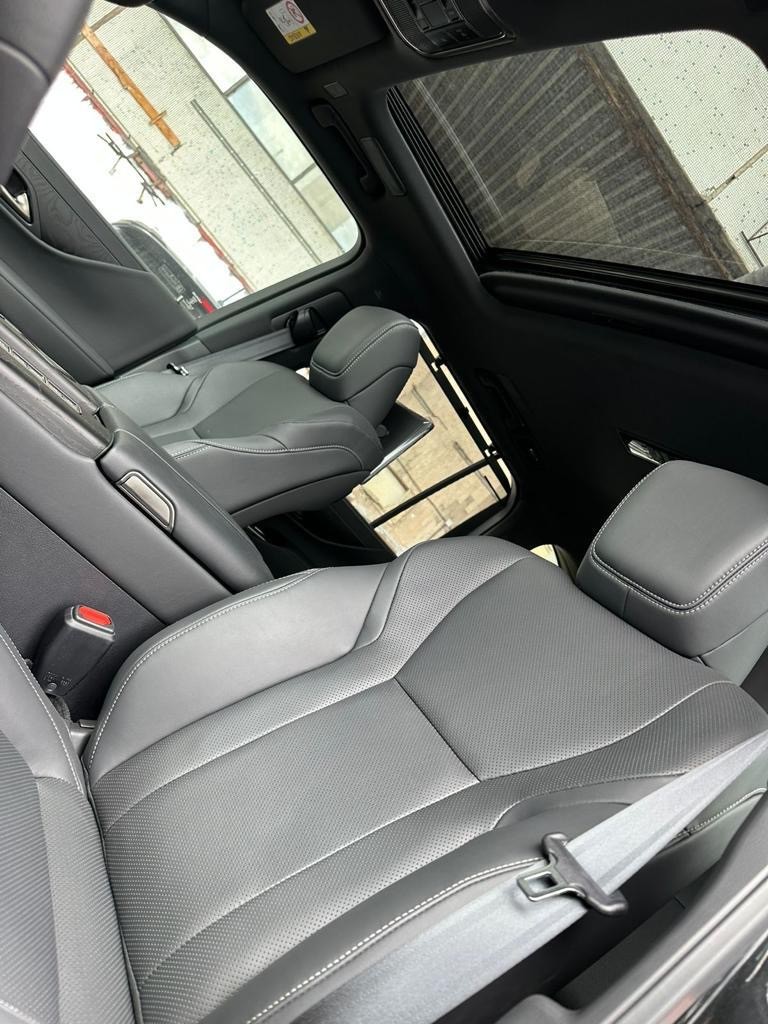 Lexus LX 500d Luxury